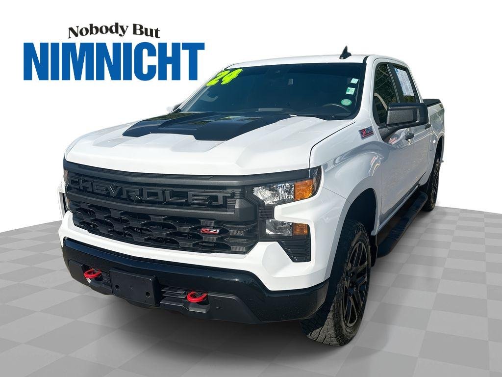 Used 2024 Summit White Chevrolet Custom Trail Boss image 1