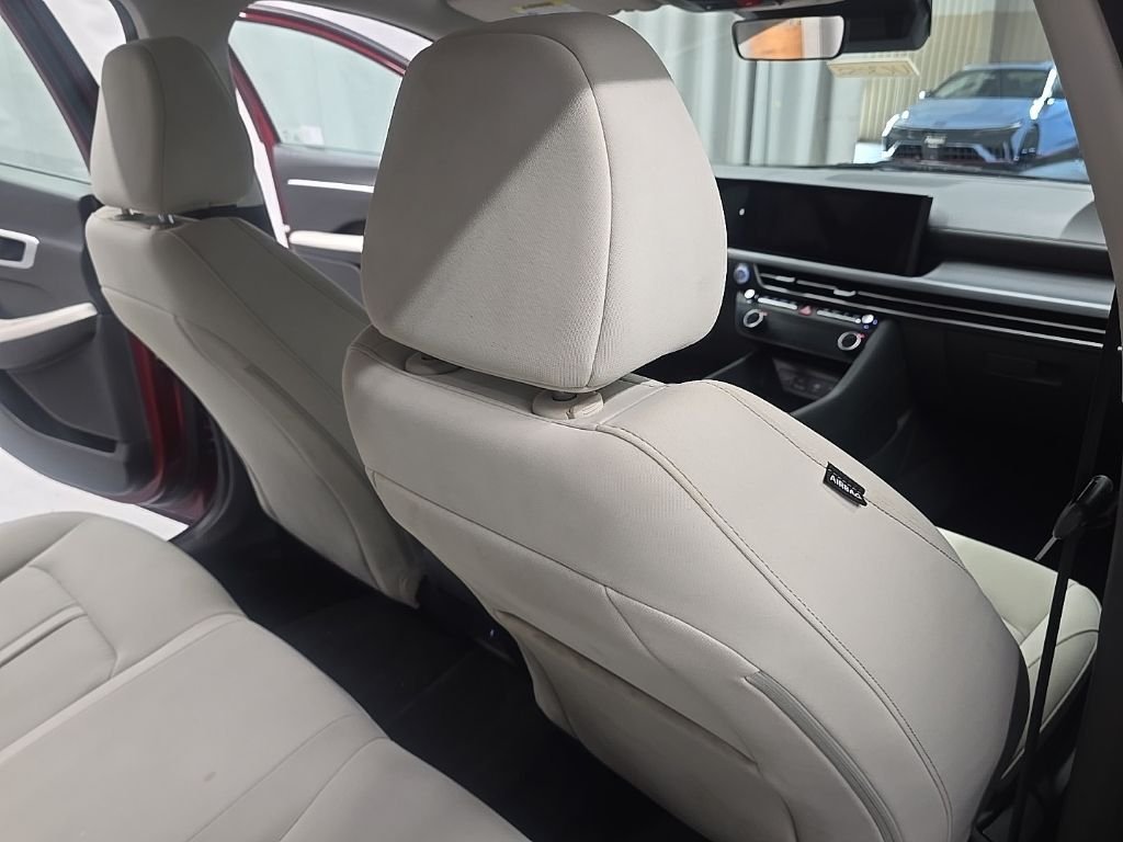 Certified Used 2025 Red Hyundai SEL image 22