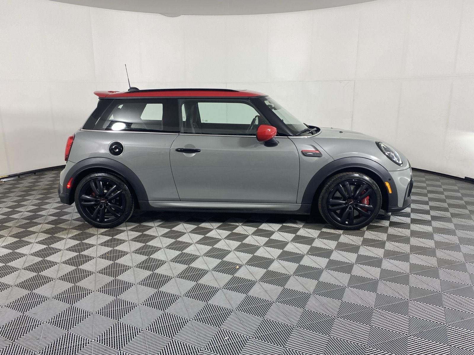 Used 2022 Moonwalk Grey Metallic MINI John Cooper Works image 9