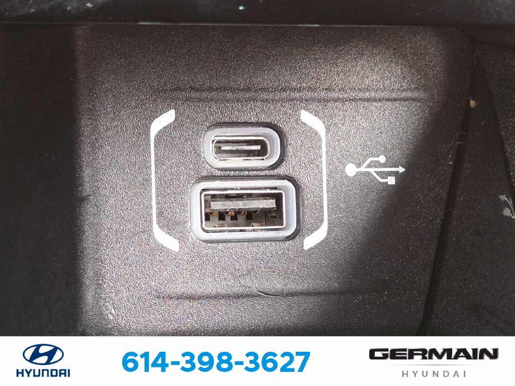 Used 2023 Gray Jeep Latitude image 30