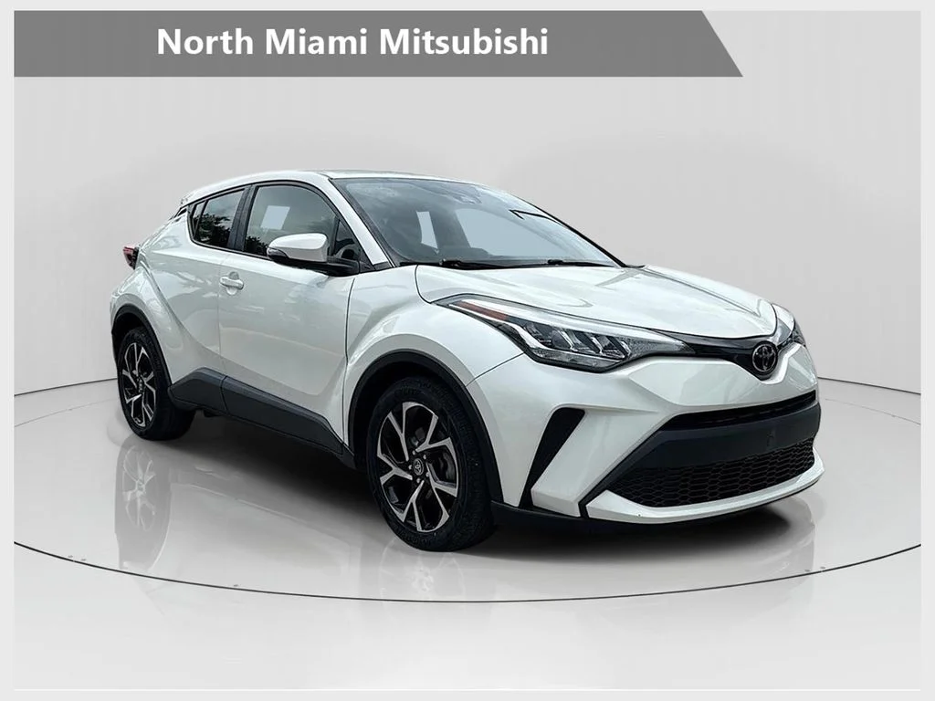 Used 2021 White Toyota XLE image 1