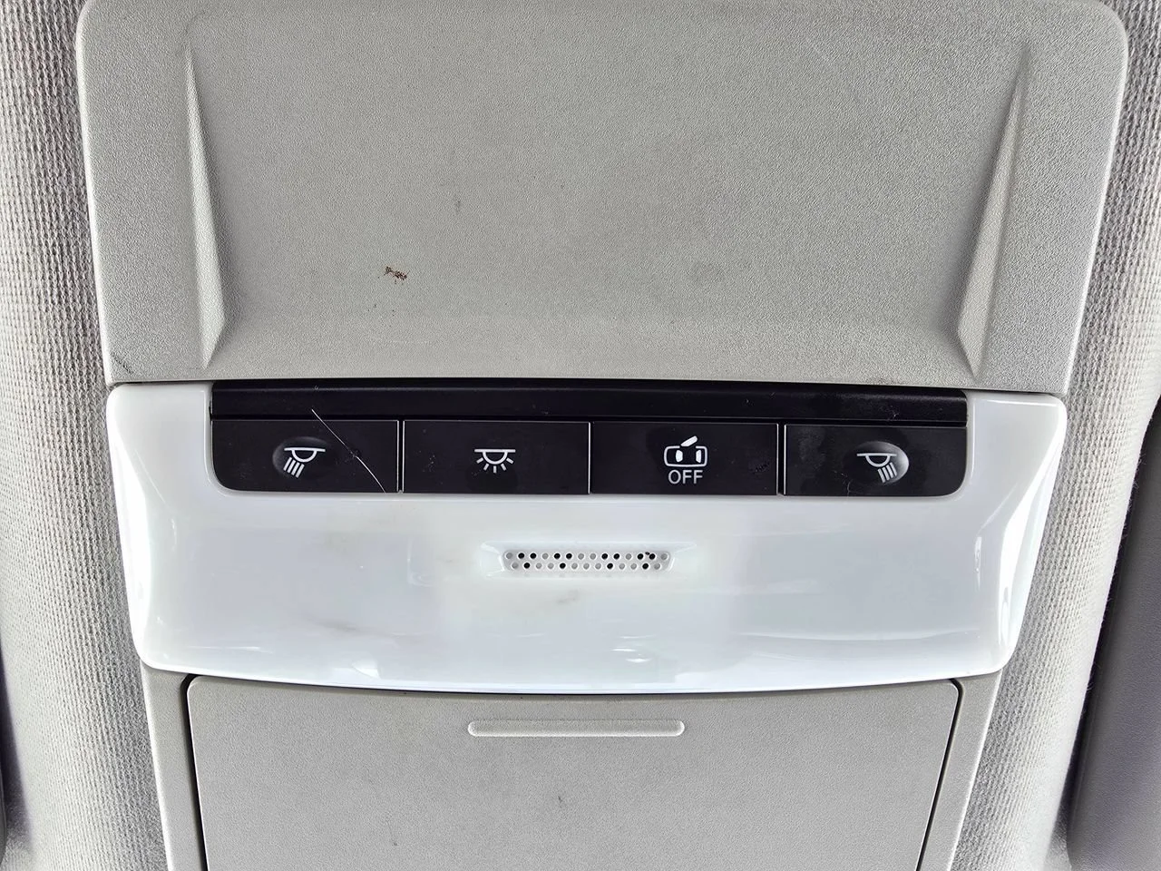 Used 2024  Nissan SV image 25