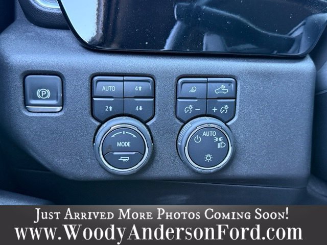Used 2025 Sterling Gray Metallic Chevrolet LT image 14
