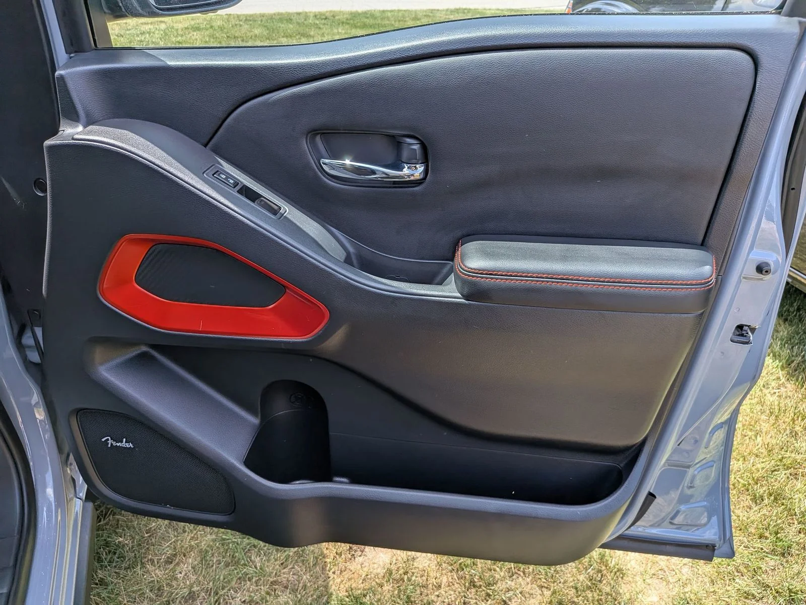 Certified Used 2025 Boulder Gray Nissan PRO-4X image 33