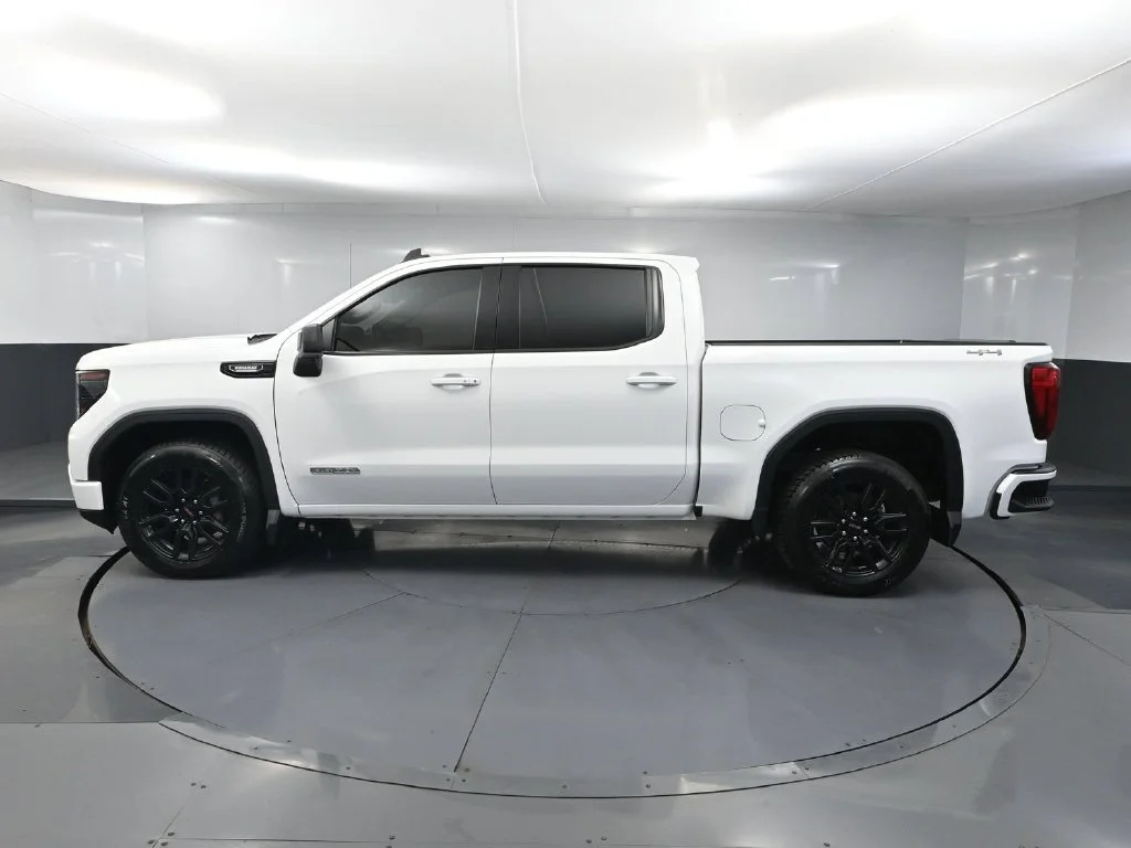 Certified Used 2024 White GMC Elevation image 6