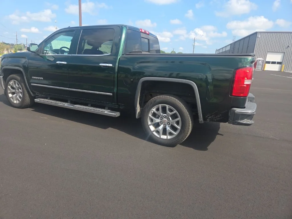 Used 2015 Green GMC SLT image 12