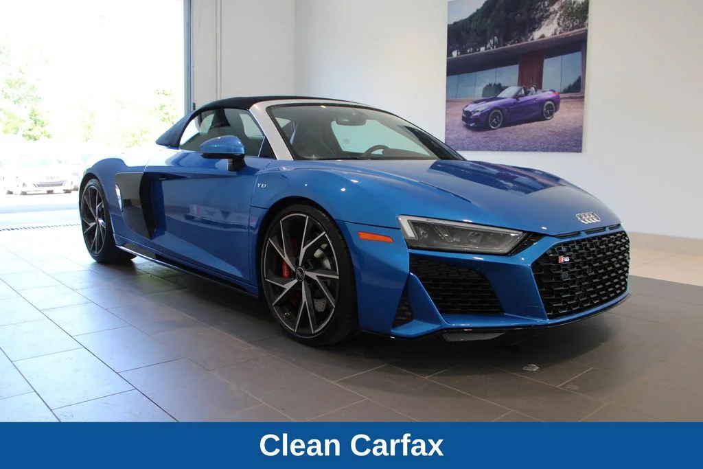 Used 2023 Black Audi V10 performance image 2