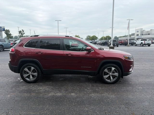 Used 2021 Velvet Red Pearlcoat Jeep Limited image 8