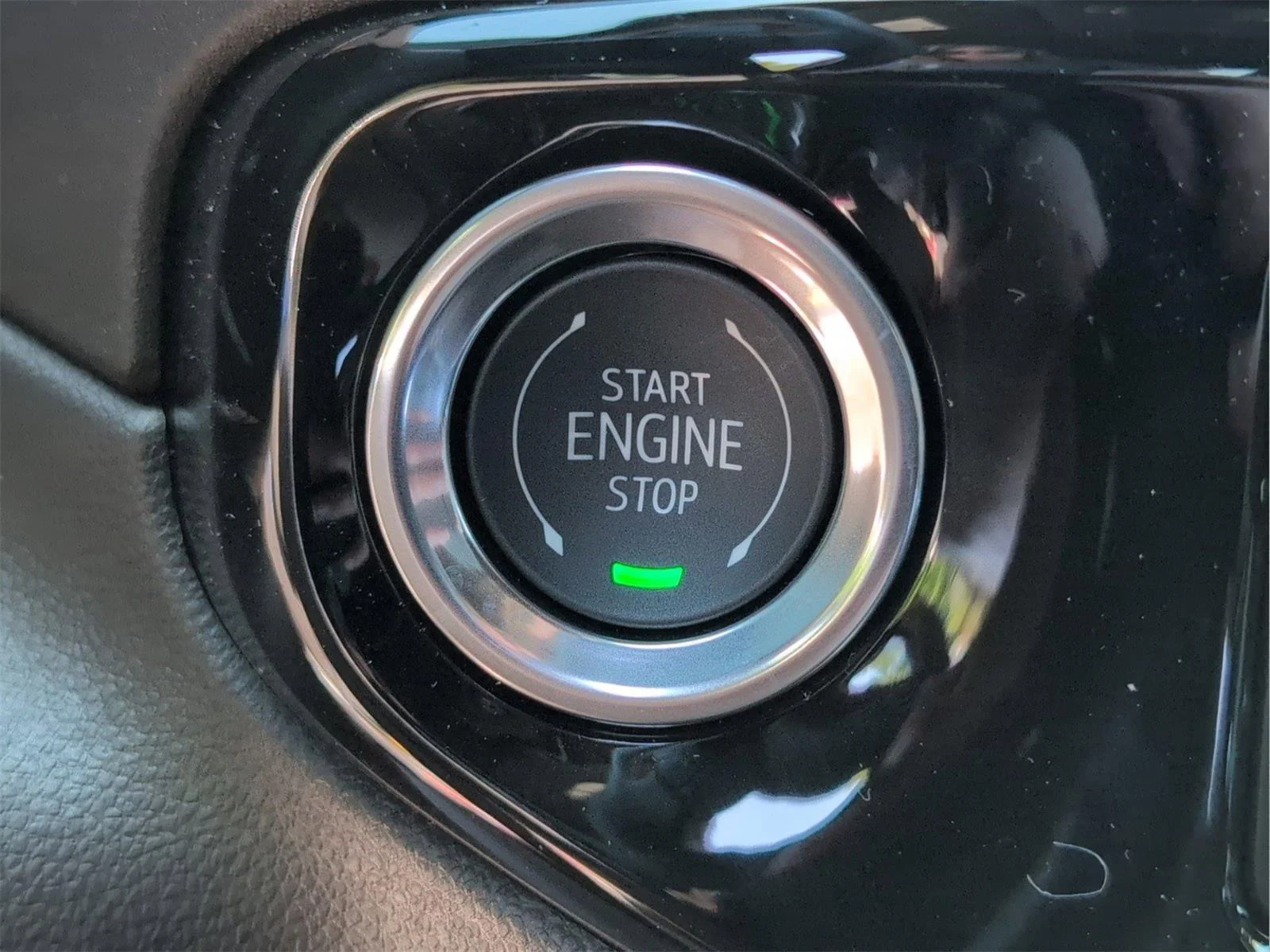 New 2026 Summit White GMC SLT image 22