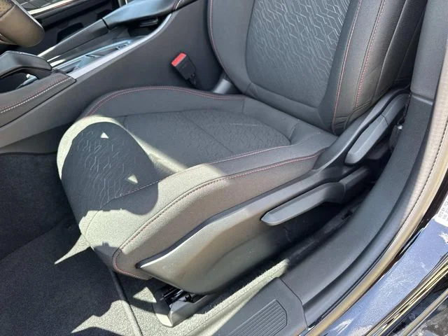 New 2026 Diamond Black Crystal Pearlcoat Dodge R/T image 17
