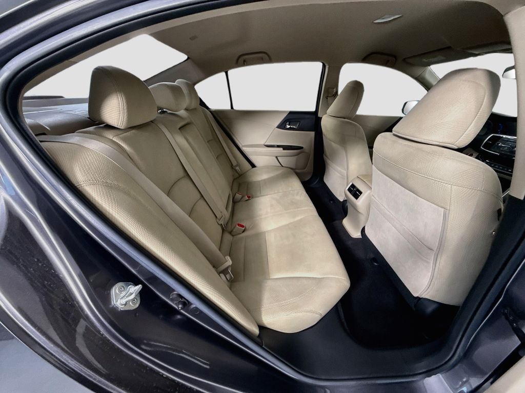 2017 Honda Accord Hybrid - Photo 22