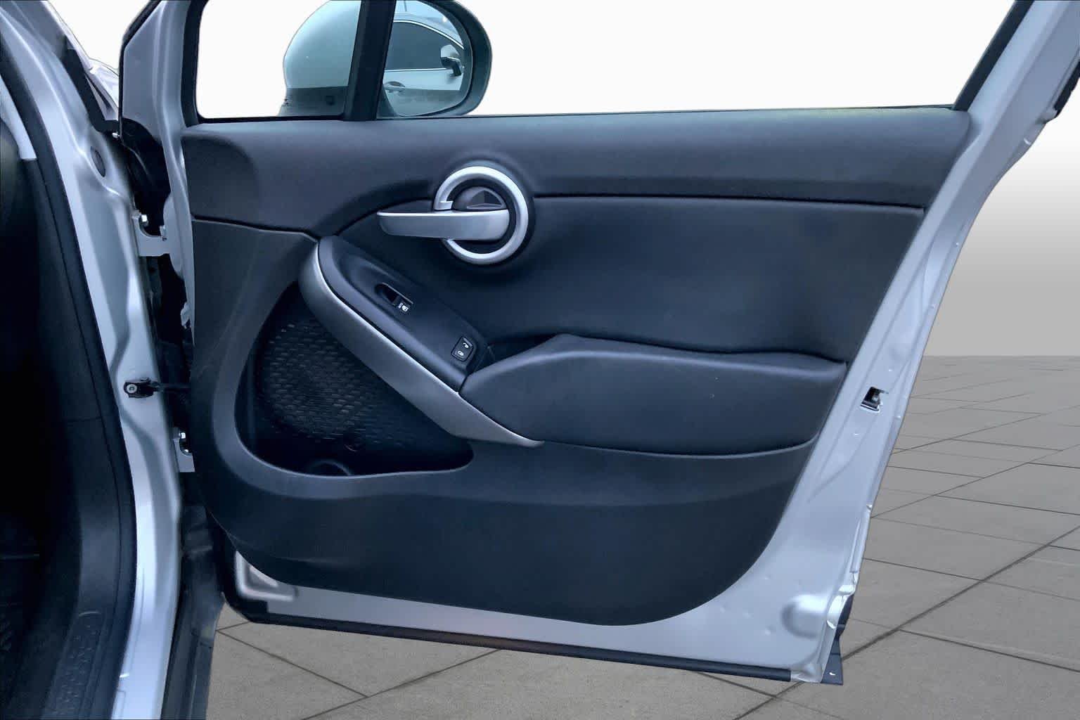 Used 2017 Grigio Argento (Gray Metallic) FIAT Pop image 19