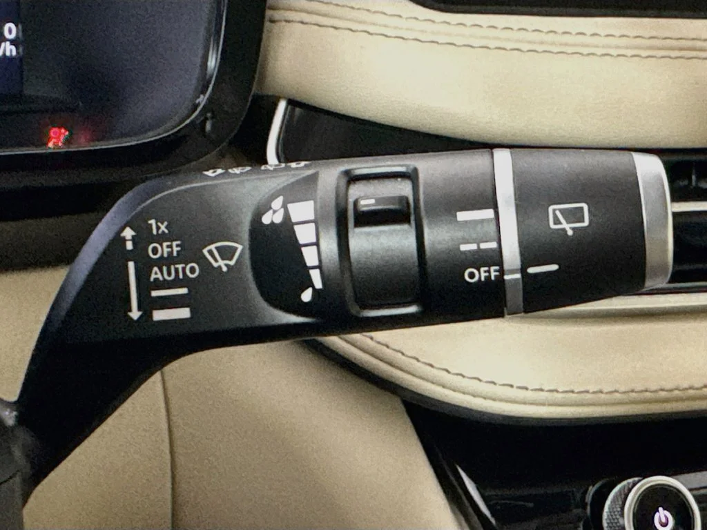 Certified Used 2023 Blue INFINITI Sensory image 16