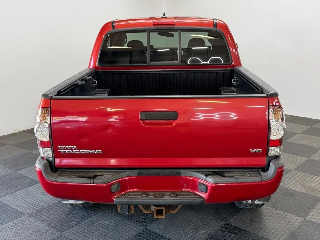 Used 2014 Barcelona Red Metallic Toyota Base image 8
