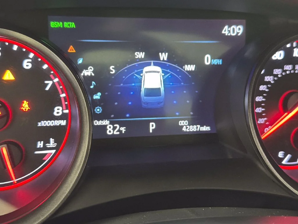 Used 2023  Toyota XSE image 21