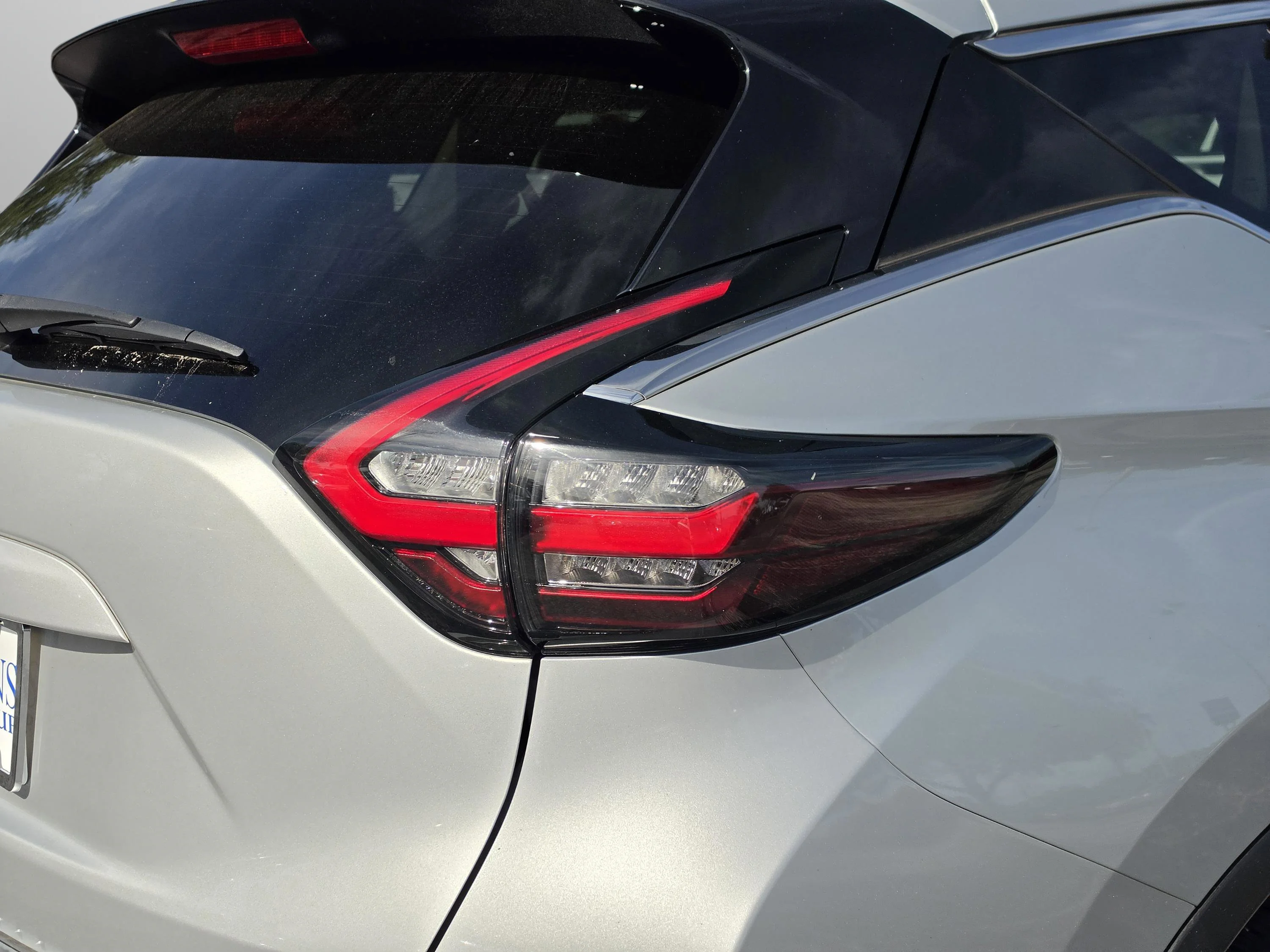 Used 2022 Brilliant Silver Metallic Nissan S image 14