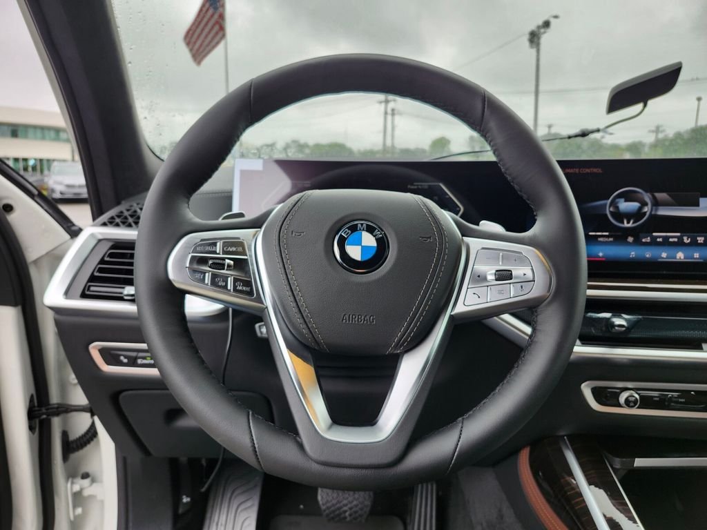 New 2027 White BMW xDrive40i image 28