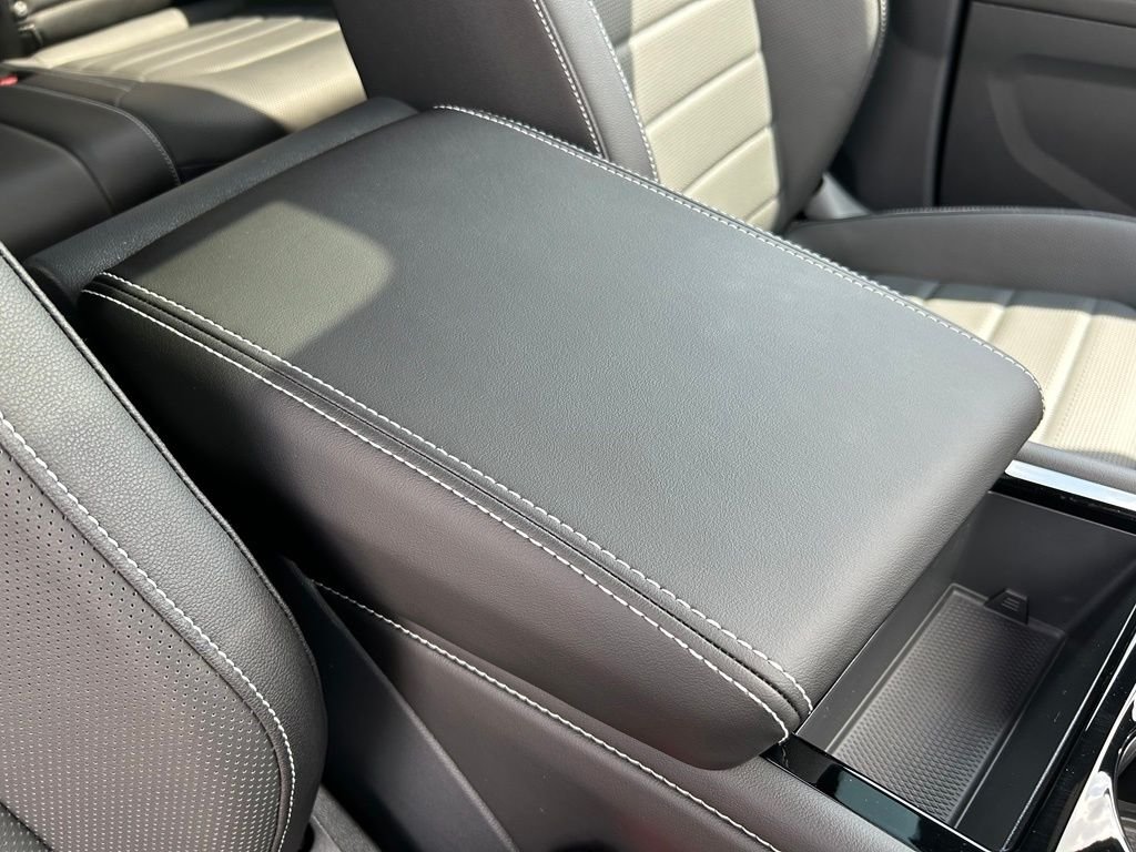 New 2026 Green Volkswagen 2.0T SEL R-Line Black image 41