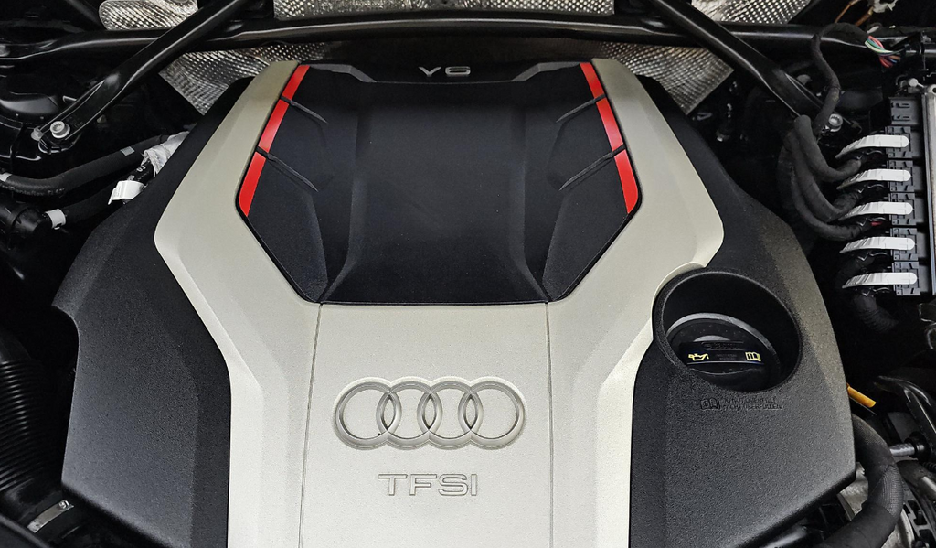 Used 2019  Audi 3.0T Premium Plus image 19