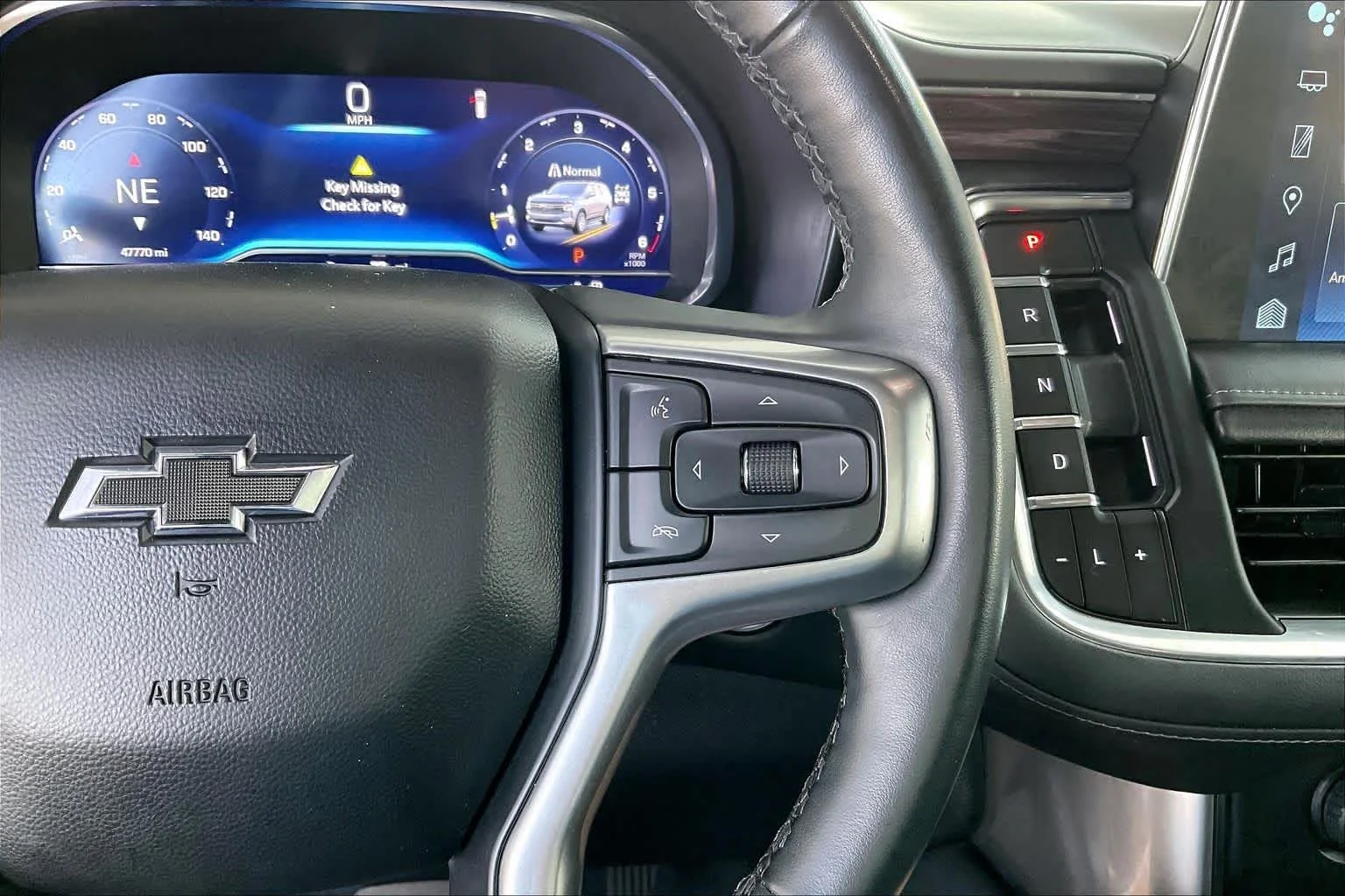 Used 2024 Summit White Chevrolet Z71 image 49