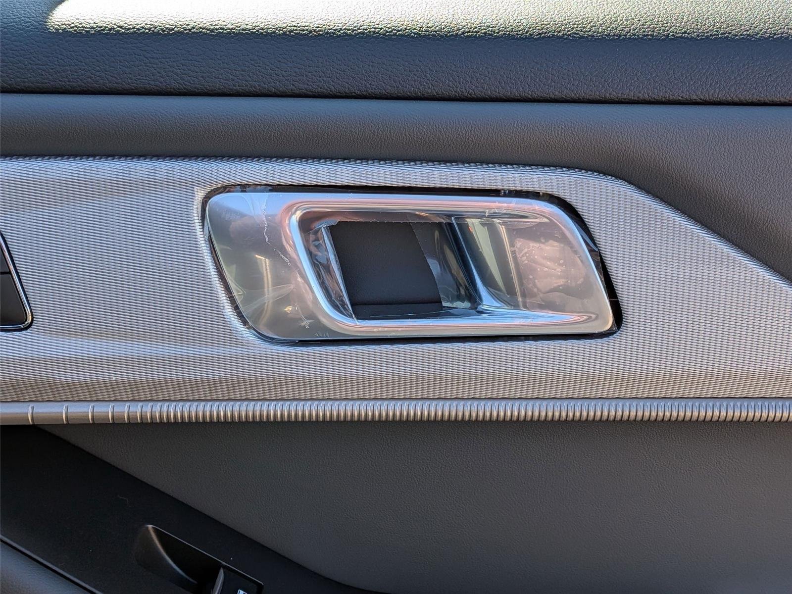 New 2026 Agate Black Metallic Ford Active image 36