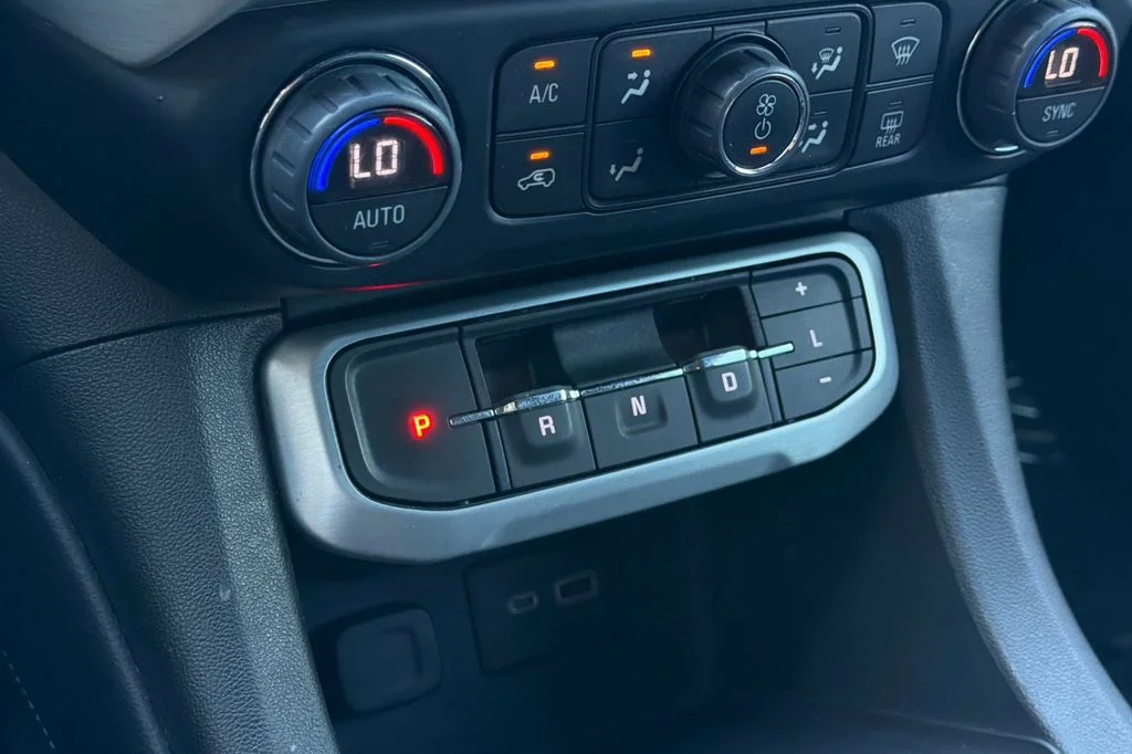 Used 2022 Satin Steel Metallic GMC SLE image 23