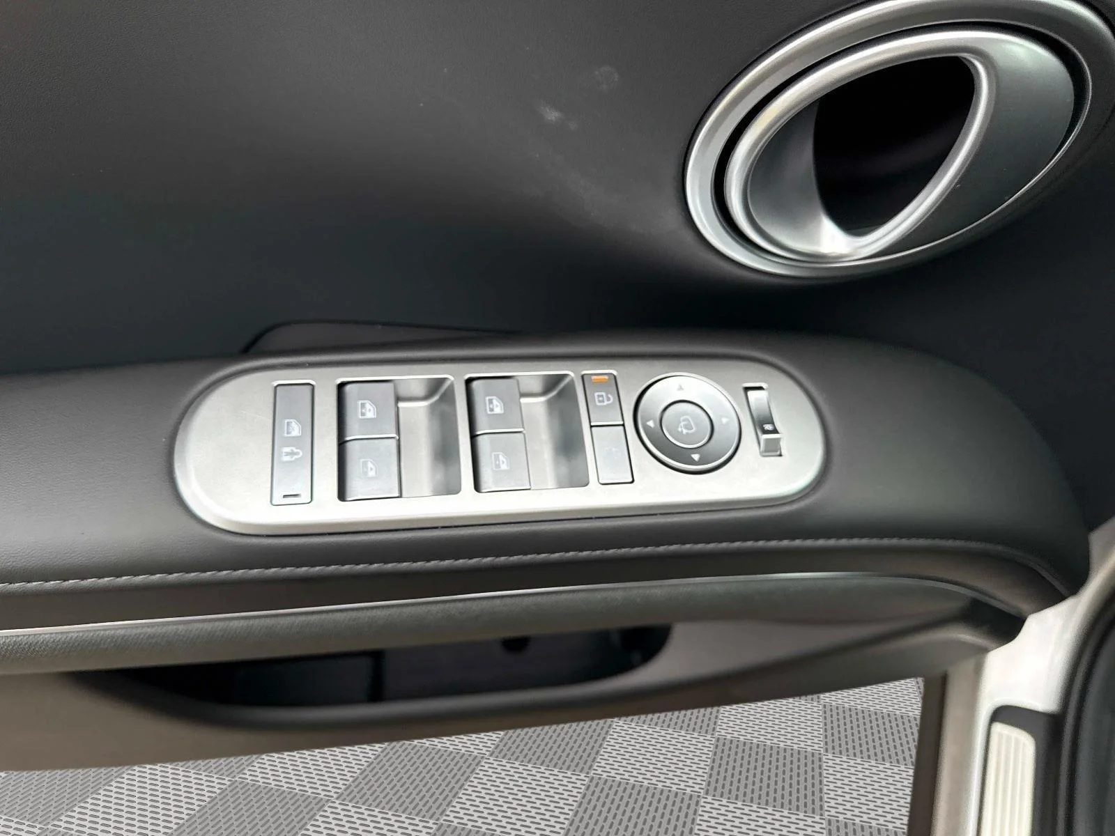 New 2026 Typhoon Silver Metallic Hyundai Calligraphy image 20