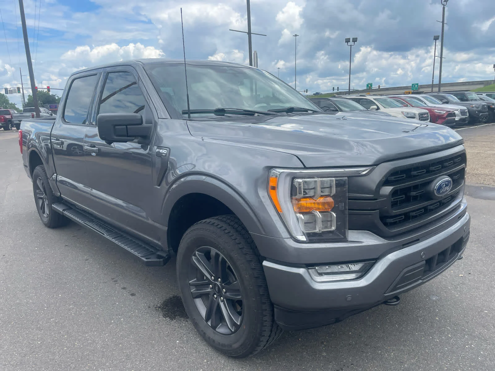2023 Ford F-150 XLT 4x4 SuperCrew 5-1/2 Box's photo