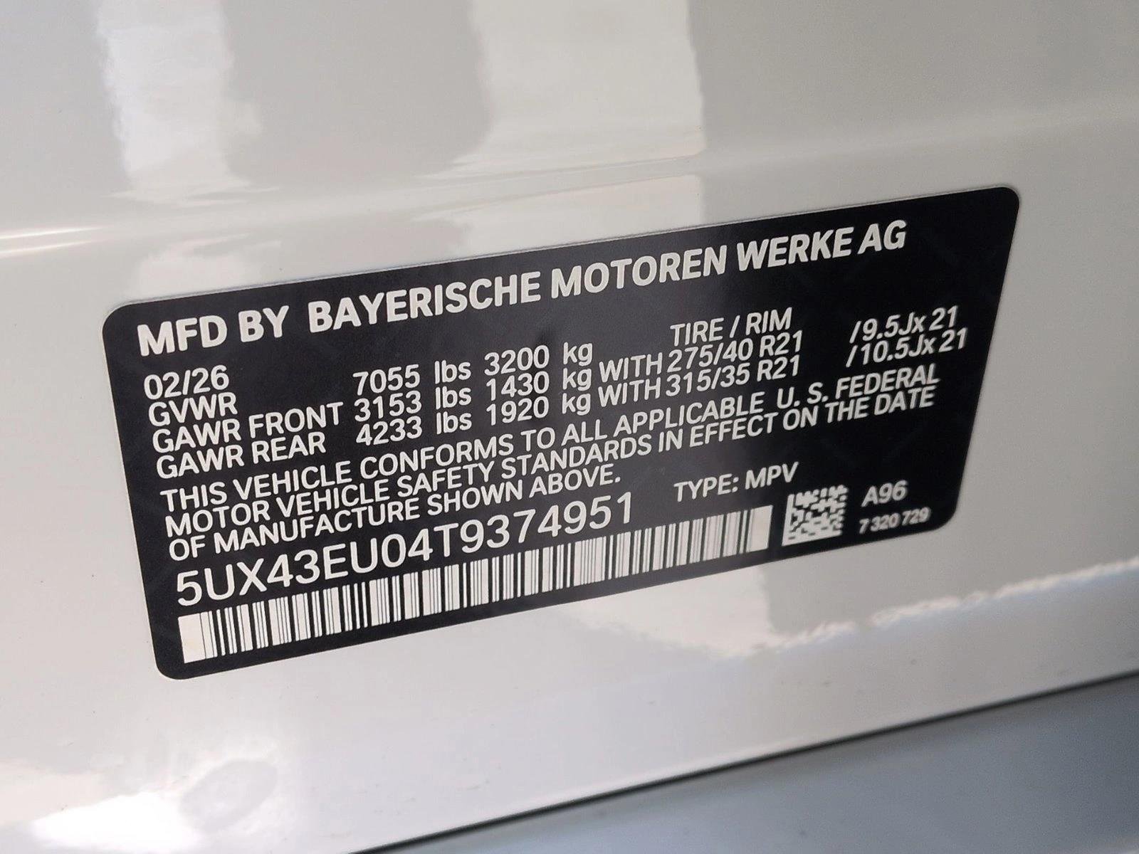 Used 2026 Mineral White Metallic BMW xDrive50e image 18