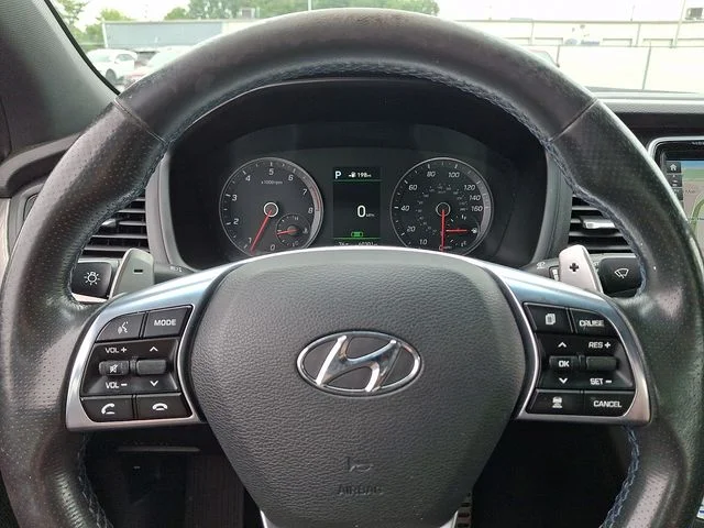 Used 2018 Silver Hyundai Limited 2.0T+ image 25
