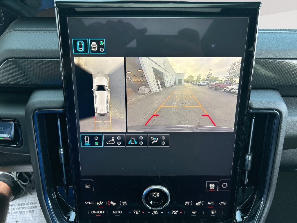 Used 2026 Silver GMC AT4 image 19