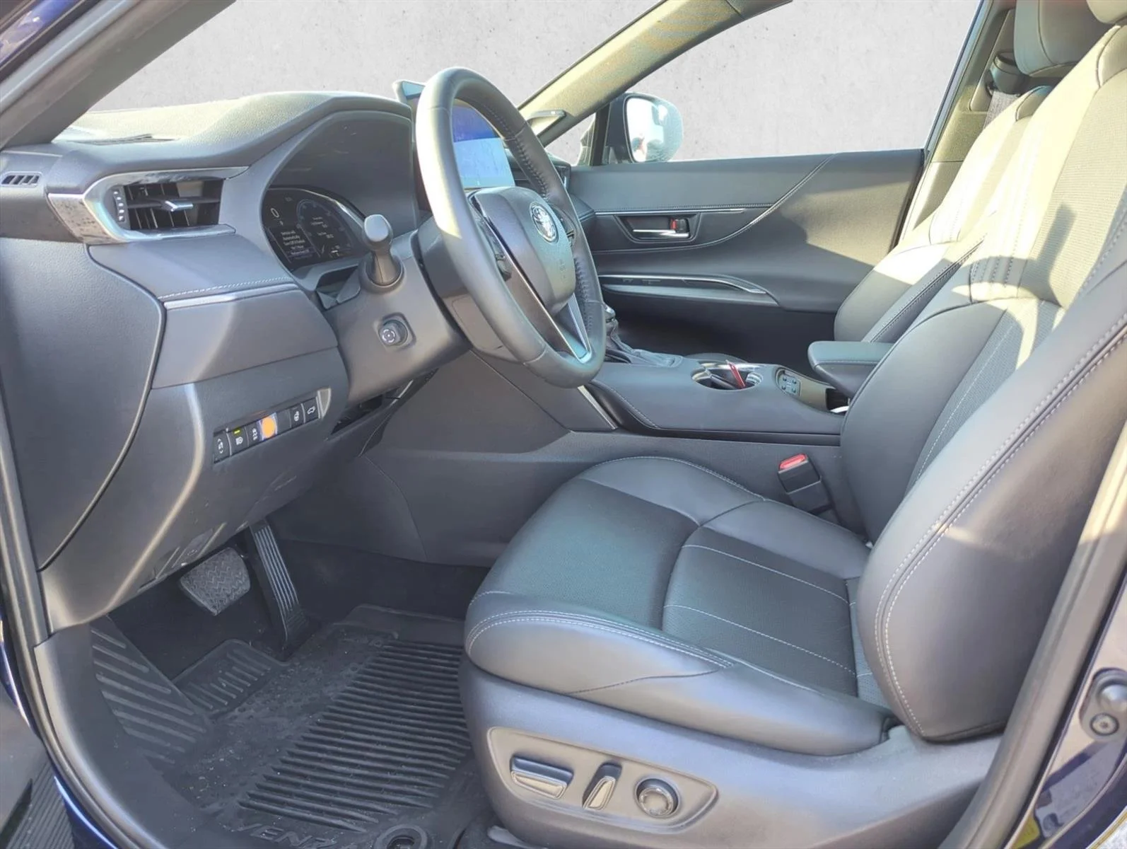 Used 2024 Blueprint Toyota Limited image 11