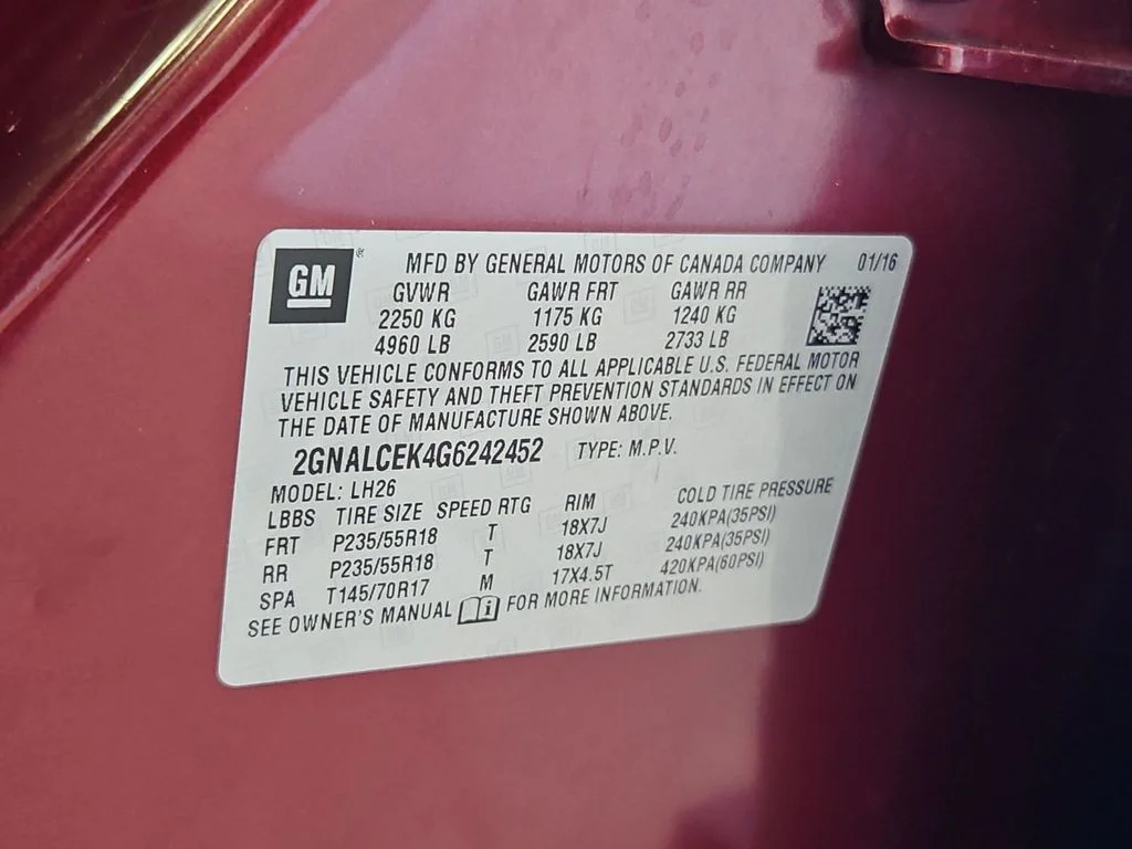 Used 2016 Siren Red Tintcoat Chevrolet LT image 31