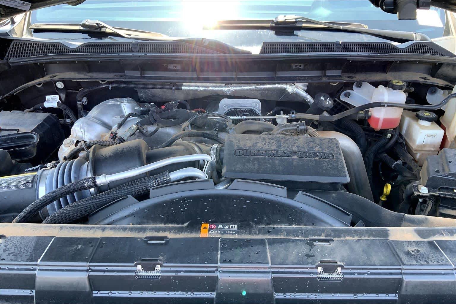 Used 2024 Onyx Black GMC AT4 image 32