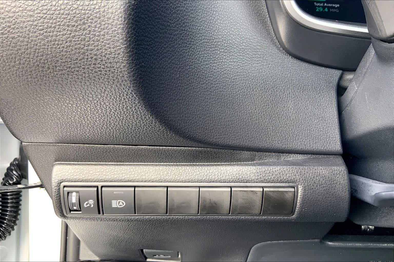 Used 2026 Ice Cap Toyota XSE image 33