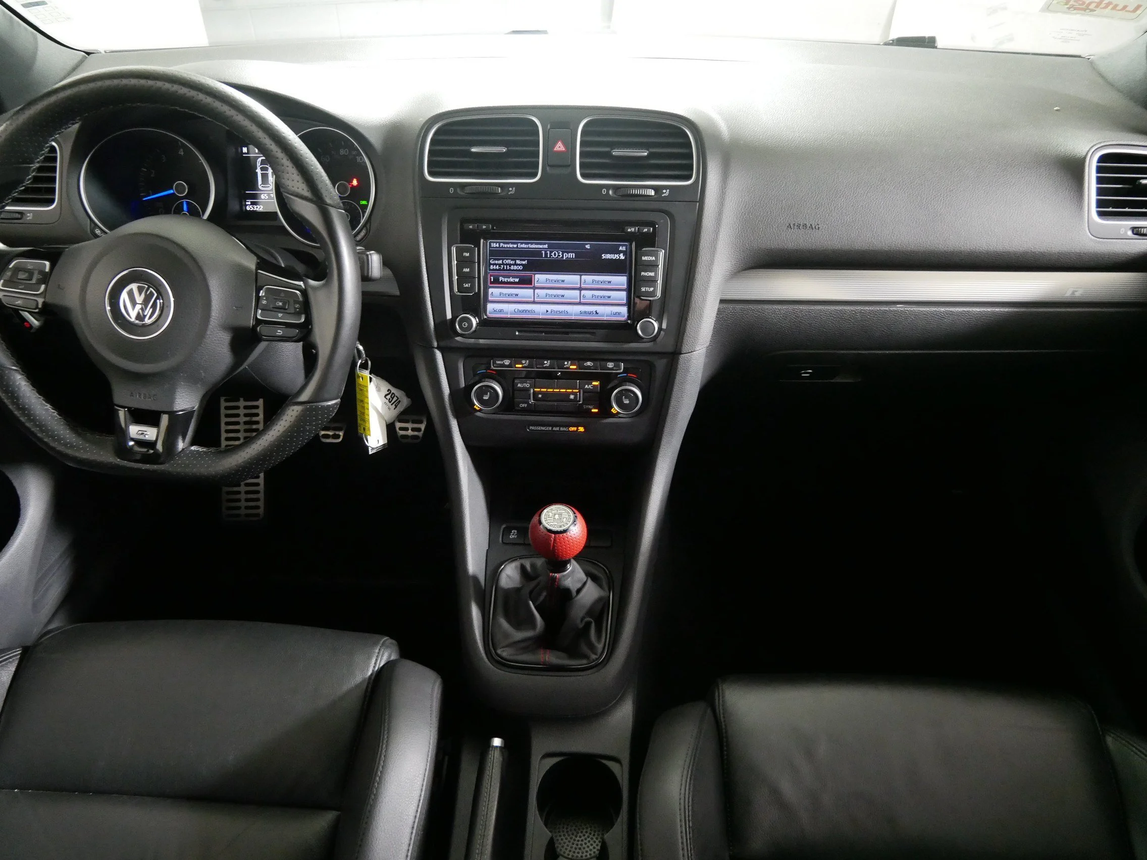 Used 2013 Tornado Red Volkswagen  image 10