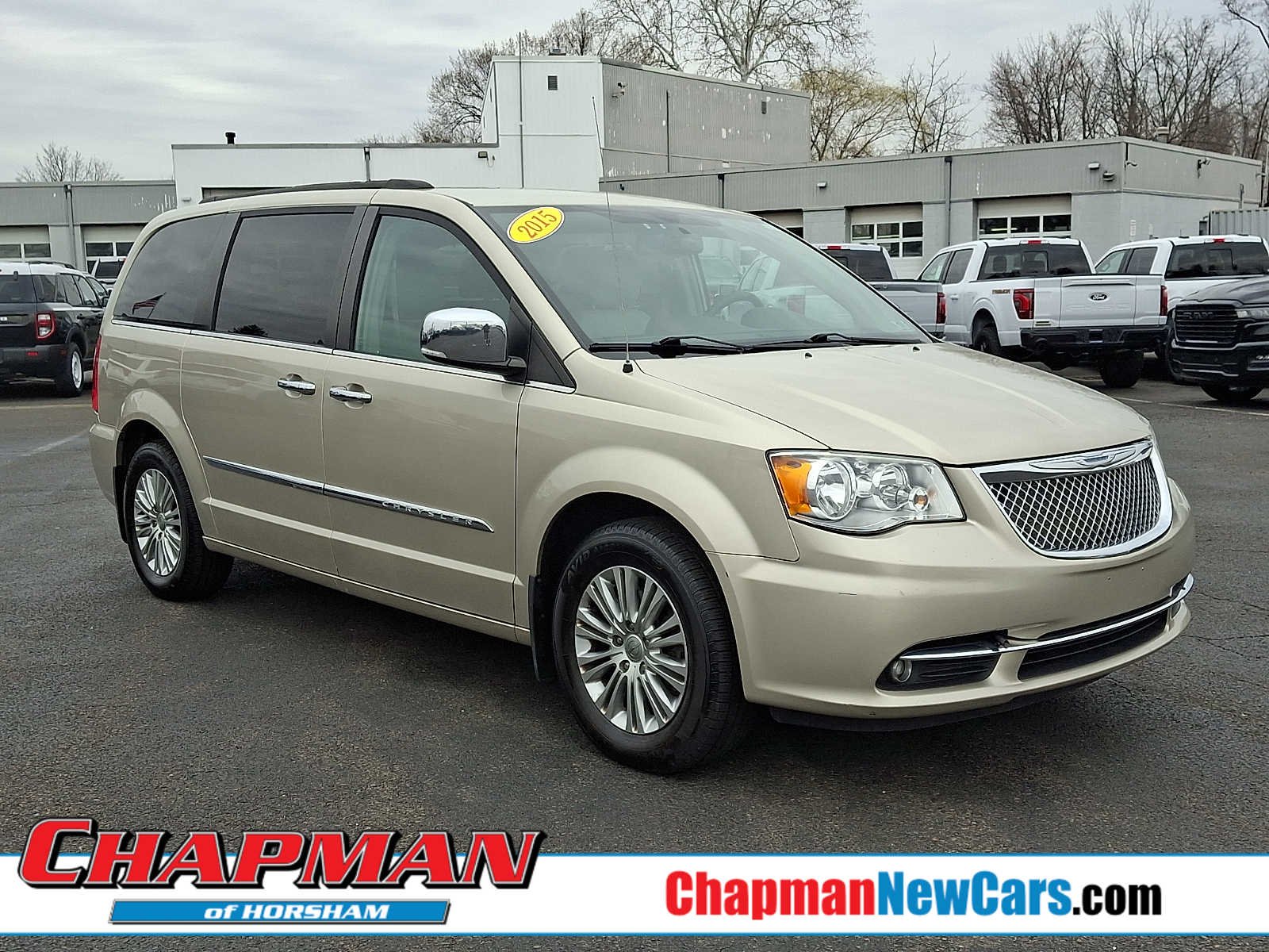 2015 Chrysler Town & Country Touring-L