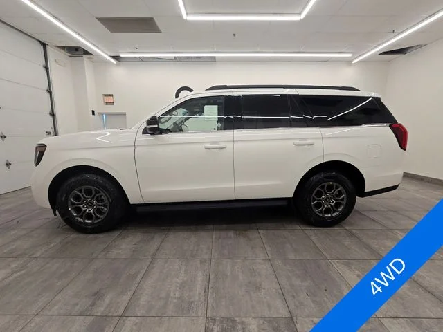 New 2027 Star White Metallic Tri-Coat Ford Active image 2