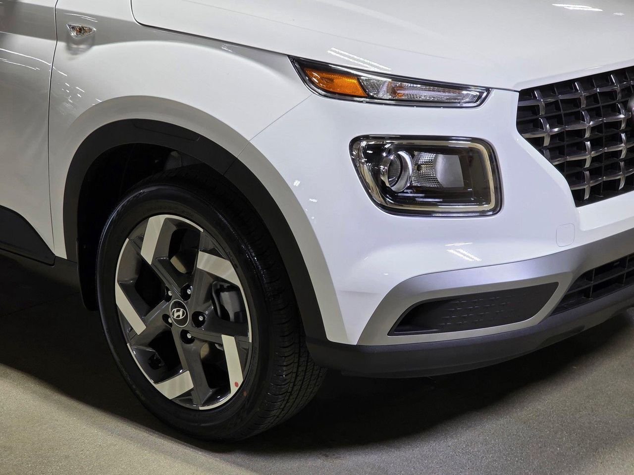New 2026 Lunar White Hyundai SEL image 10