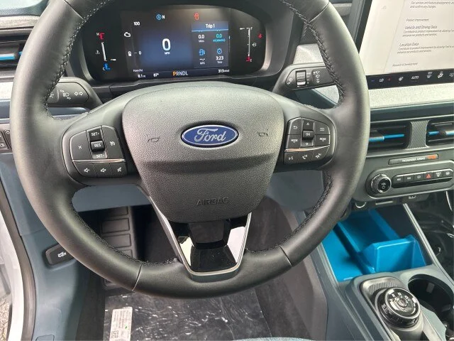 New 2026 Space White Metallic Ford XLT image 38