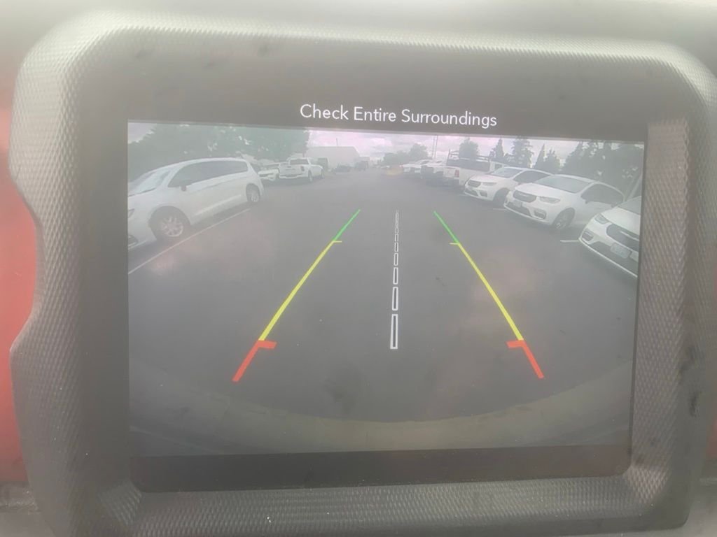 Used 2019 Granite Crystal Metallic Clearcoat Jeep Unlimited Rubicon image 18