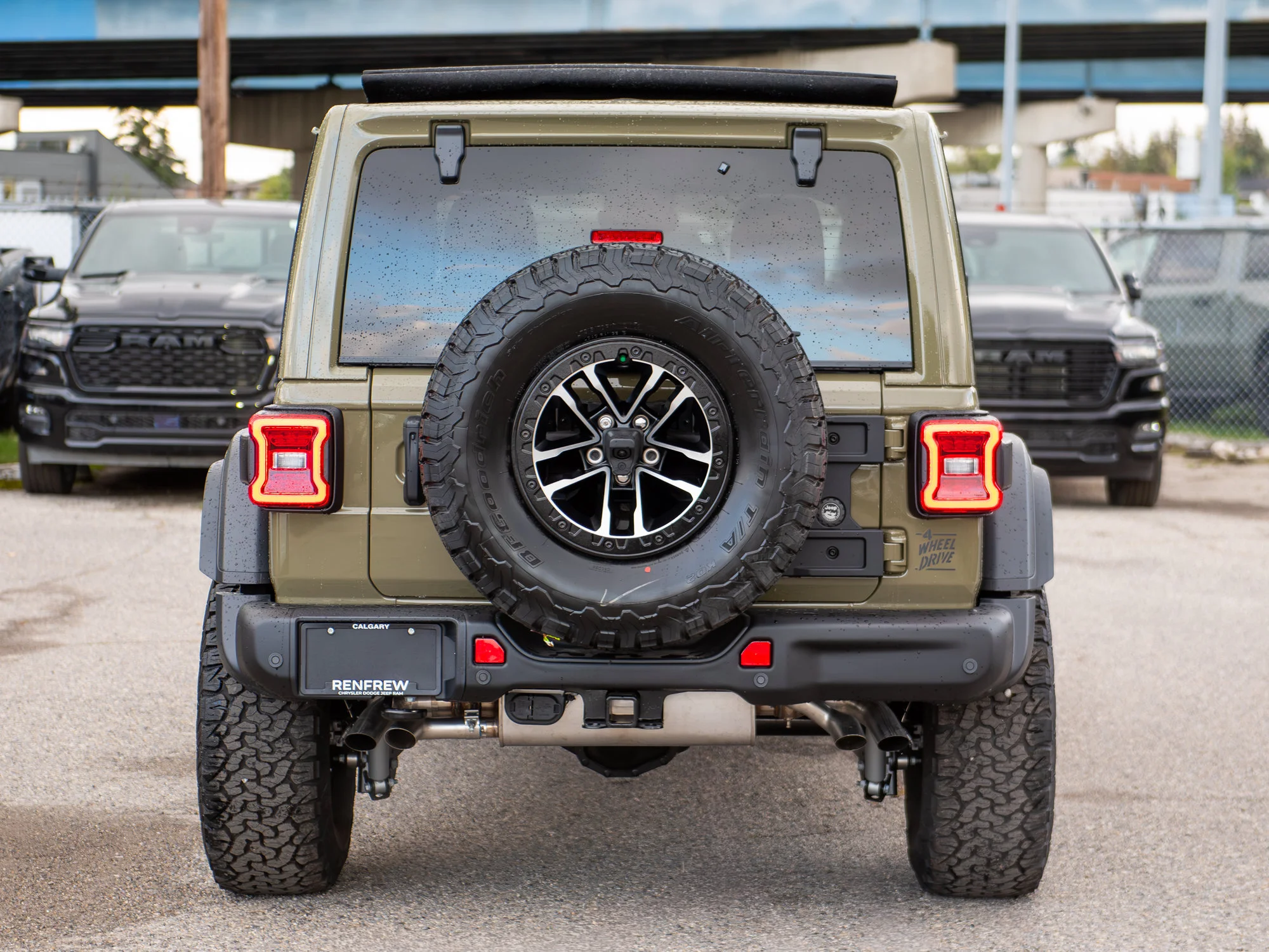 New 2026 41 Jeep Willys 392* 4 Door 4x4, 470 HORSEPOWER, Sky One-Touch Power Top image 8