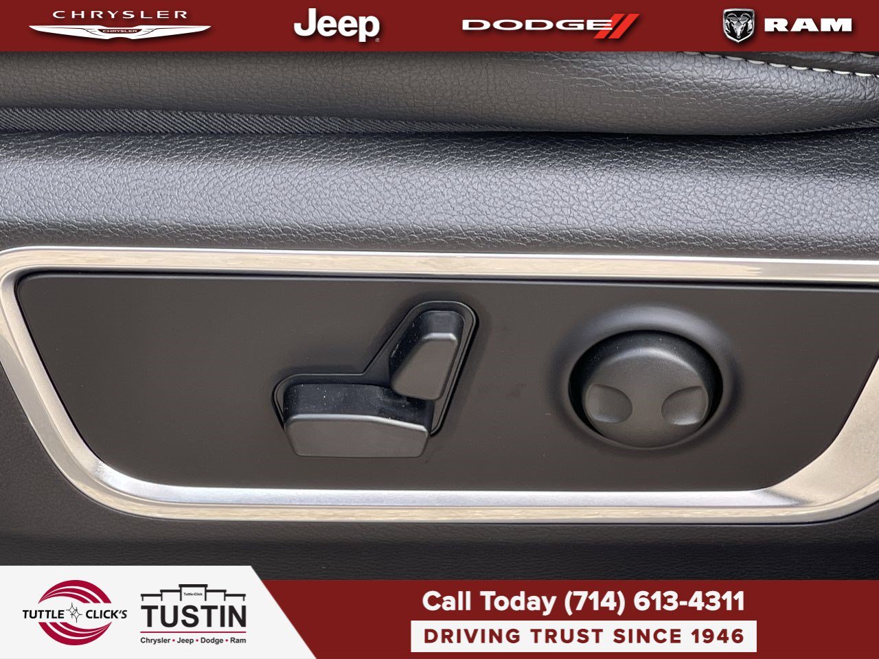 New 2026 Granite Crystal Metallic Clear-Coat Exterior Paint RAM Laramie image 28