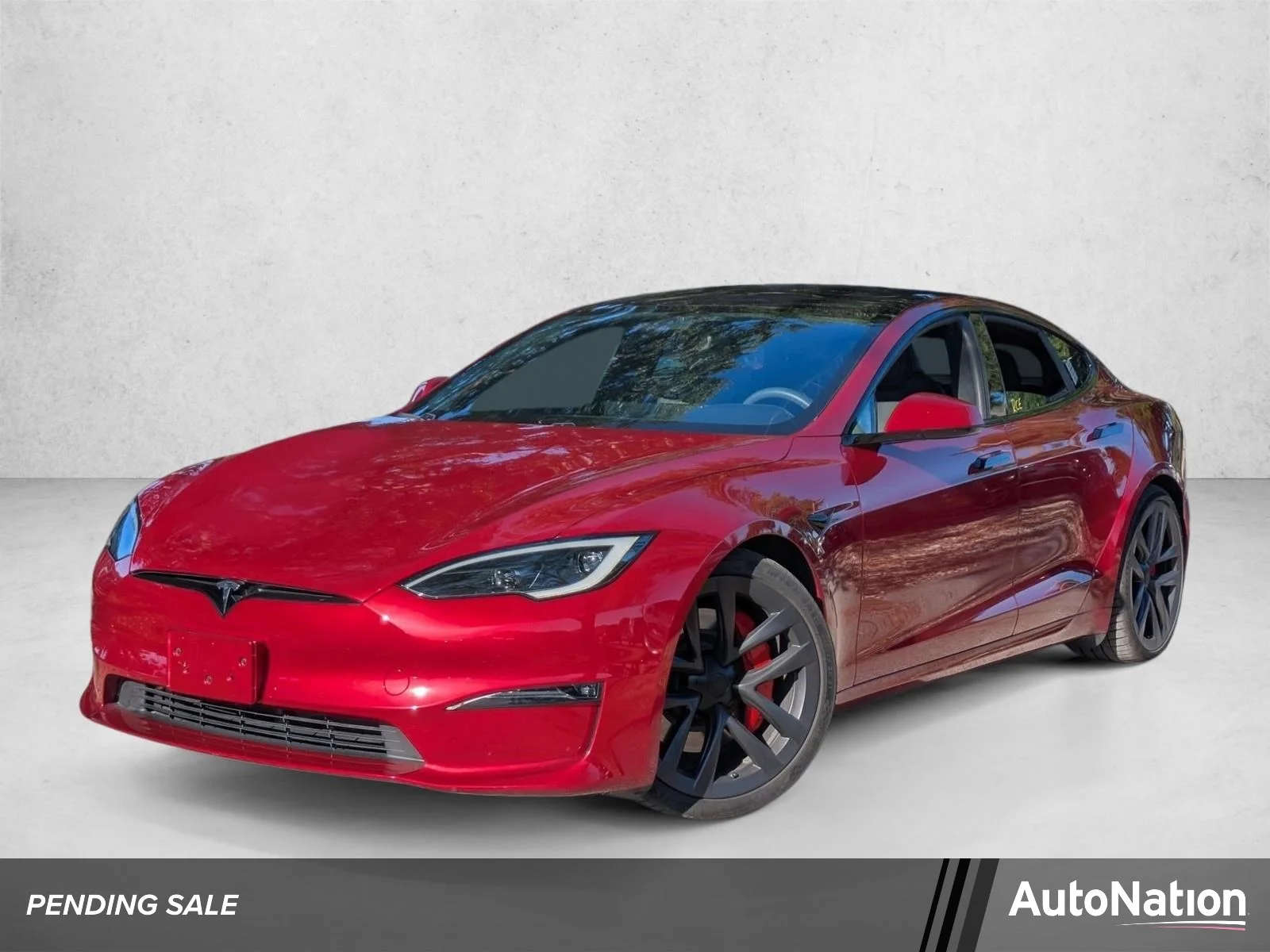 2024 Tesla Model S Plaid's photo