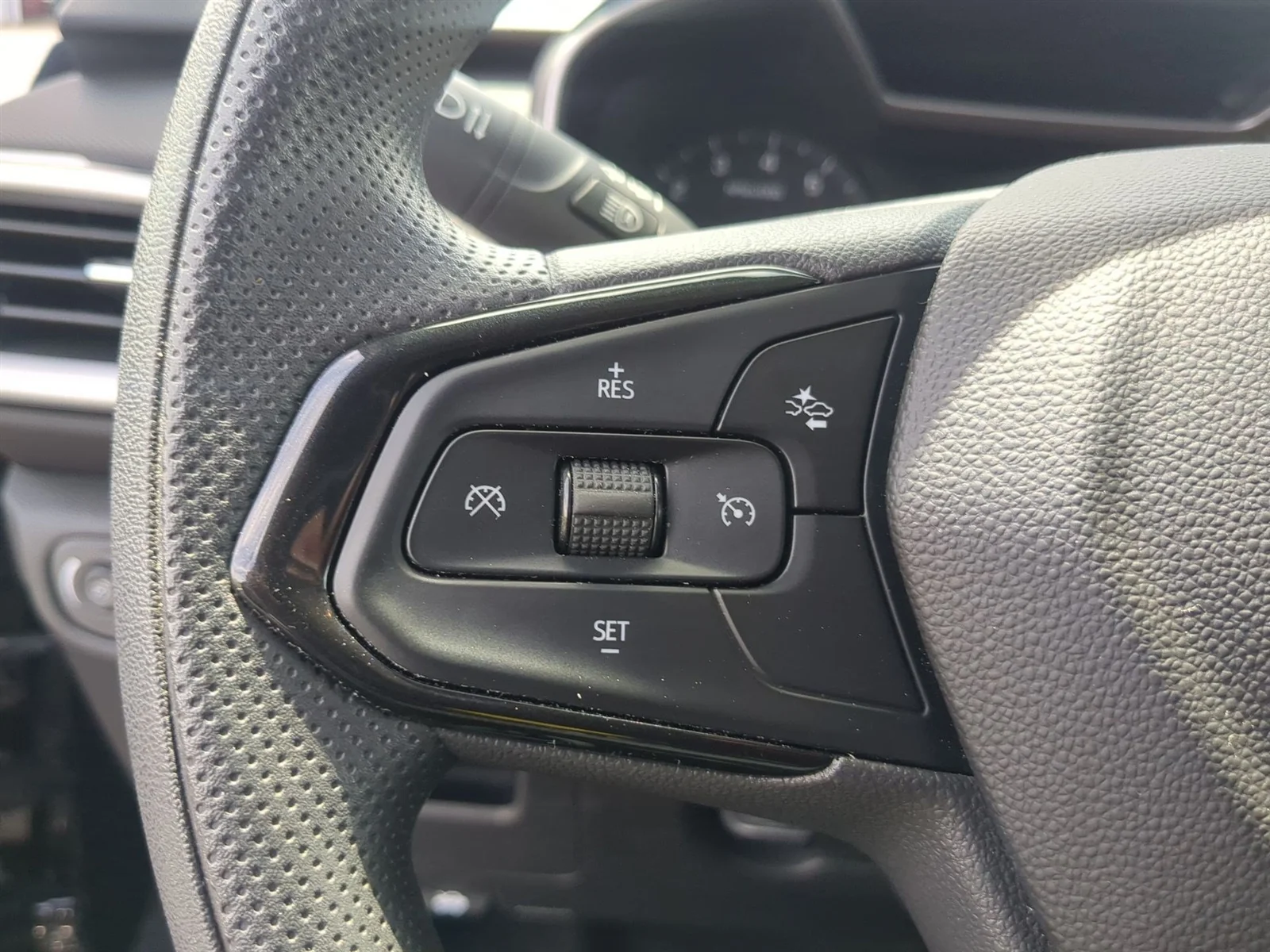 Used 2022 Mosaic Black Metallic Chevrolet LS image 31