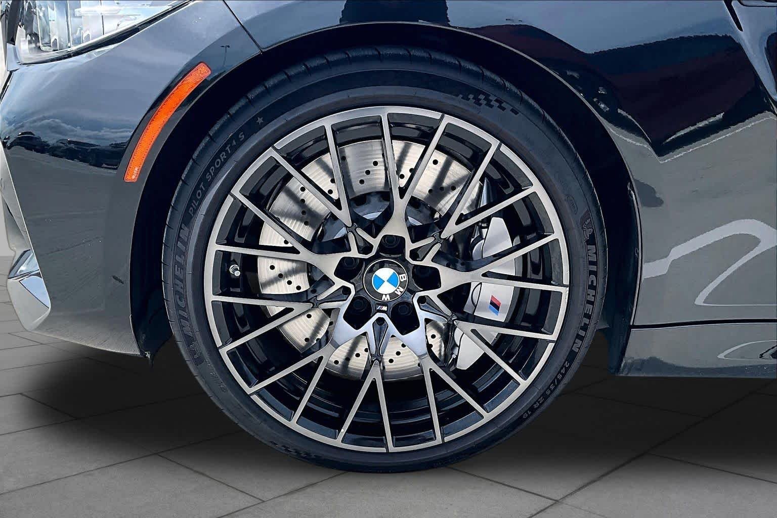 Used 2020 Black Sapphire Metallic BMW Competition image 10