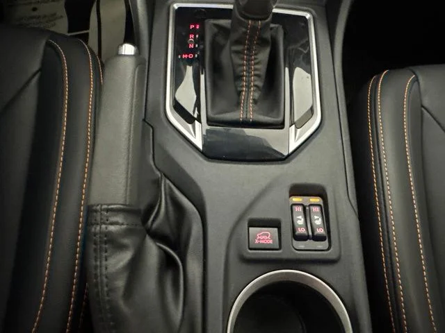 Used 2019 Crystal Black Silica Subaru 2.0i Limited image 17