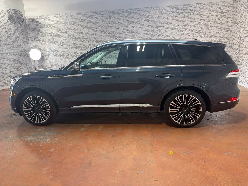 Used 2021 Flight Blue Lincoln Black Label image 4