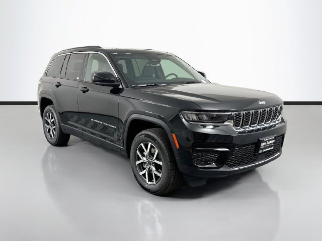 New 2027 High-Gloss Black Paint Jeep Laredo X image 1