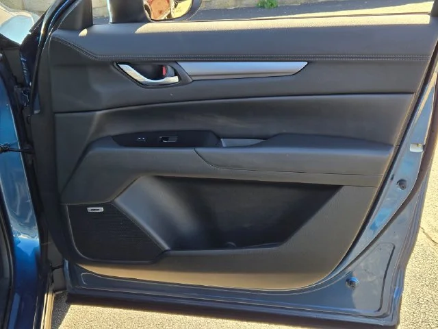 Used 2017 Blue Mazda Touring image 4